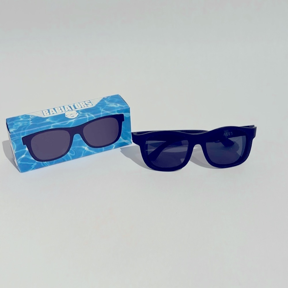 Babiators Navigators (black 3-5)